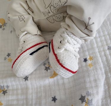 Baby Crochet Sneakers - Converse Cream - Baby Sneakers Shop - unisex baby crochet shoes